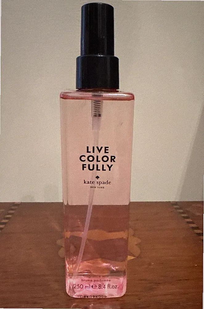 Kate Spade Live Colorfully Fragrance Mist Perfume Spray 8.4 fl oz. New York