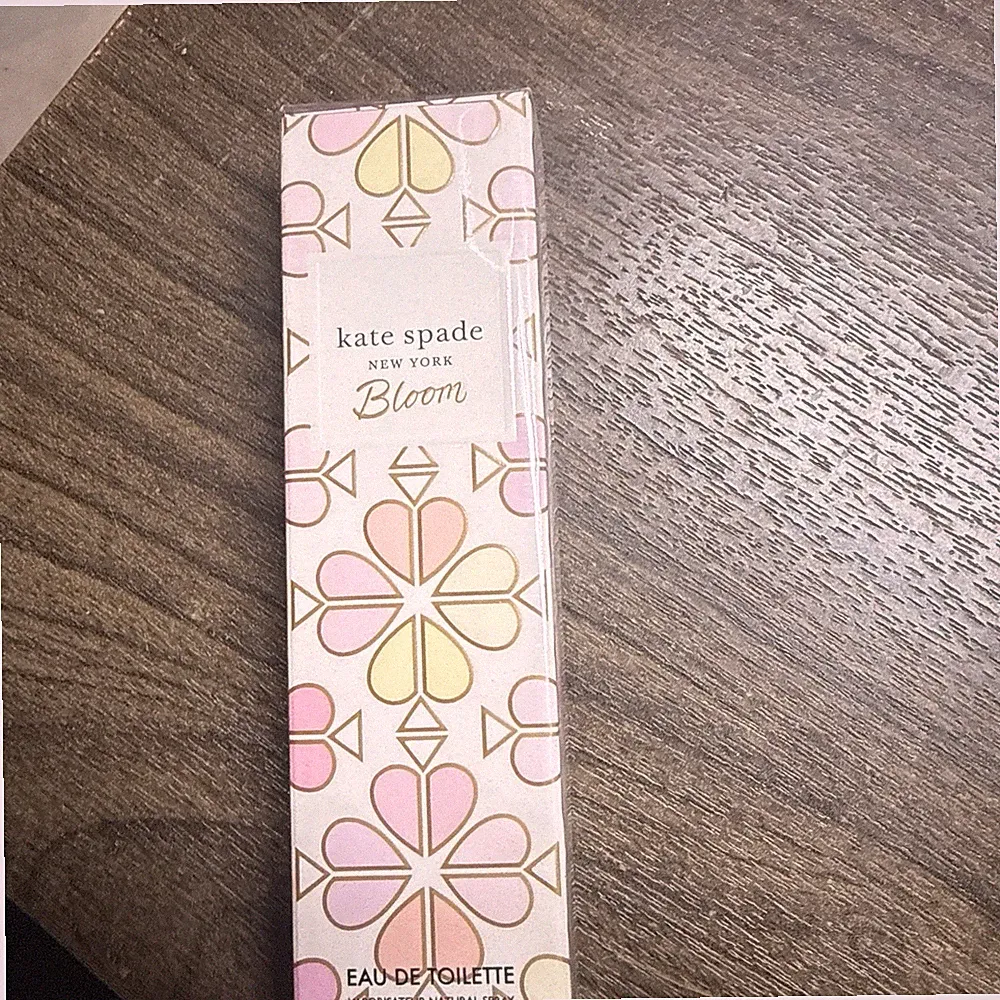 kate spade new york Bloom Eau de Toilette Spray 0.34 fl oz Fragrance Perfume
