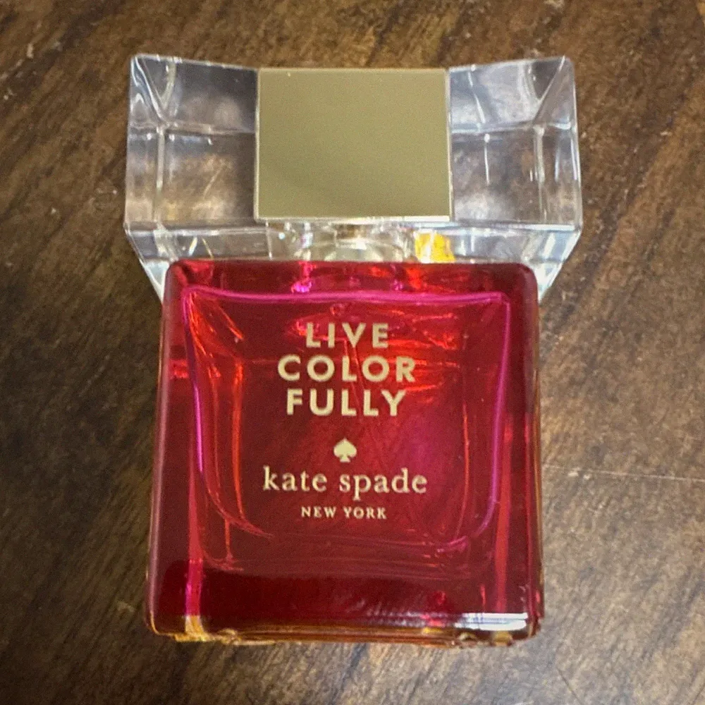 kate spade new york Live Color Fully Women's Fragrance Bottle